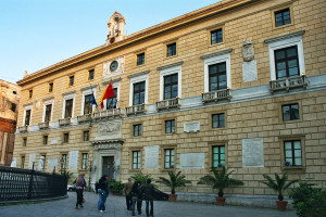 Palermo-Palazzo-Pretorio-bjs2007-01