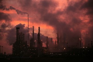 inquinamento-ciminiere-gas-serra